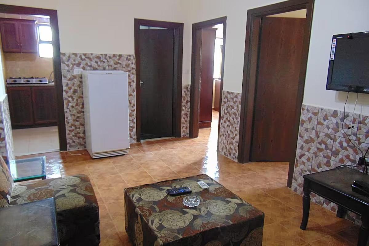 עמאן Al-Nujoom Hotel Suites מראה חיצוני תמונה